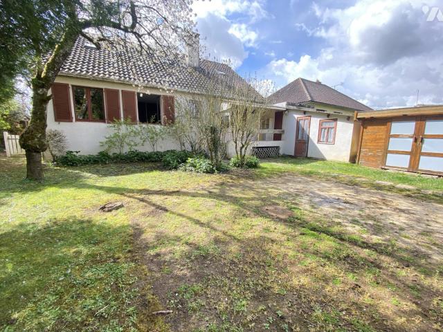 Maison en vente à Puiseaux, Centre Val de Loire, 169200€