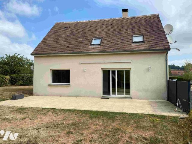 Maison en vente à Putanges le Lac, Normandie, 219170€