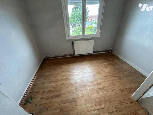 Maison en vente à Raillencourt Sainte Olle, Hauts de France, 100000€
