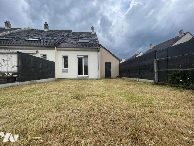 Maison en vente à Ribécourt Dreslincourt, Hauts de France, 142600€