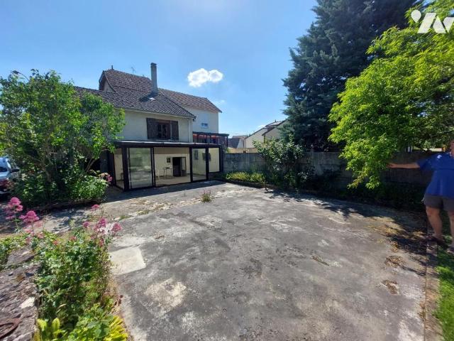 Maison en vente à Romilly sur Seine, Grand Est, 111810€