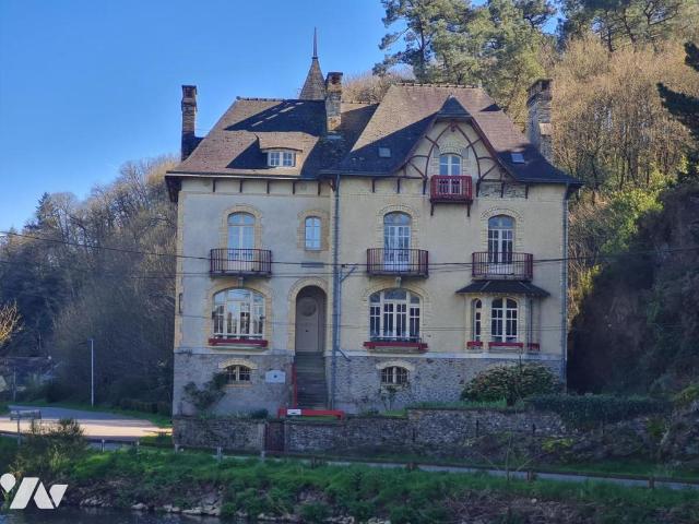 Maison en vente à Rohan, Bretagne, 565000€