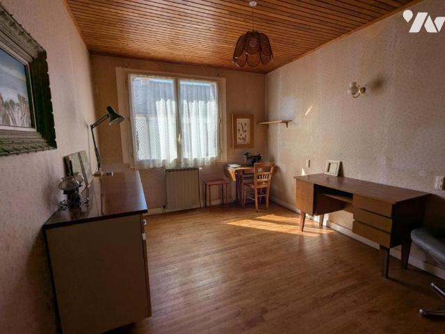 Maison en vente à Roudouallec, Bretagne, 158140€