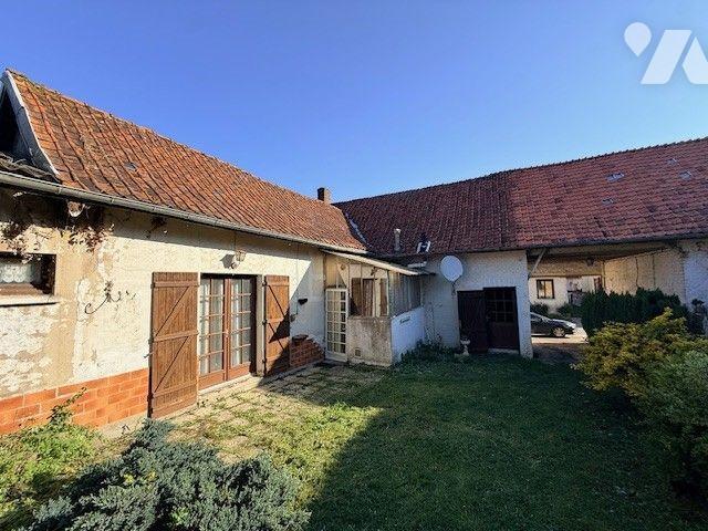 Maison en vente à Rougefay, Hauts de France, 84799€