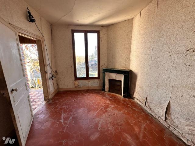 Maison en vente à Rousson, Bourgogne Franche Comté, 42000€