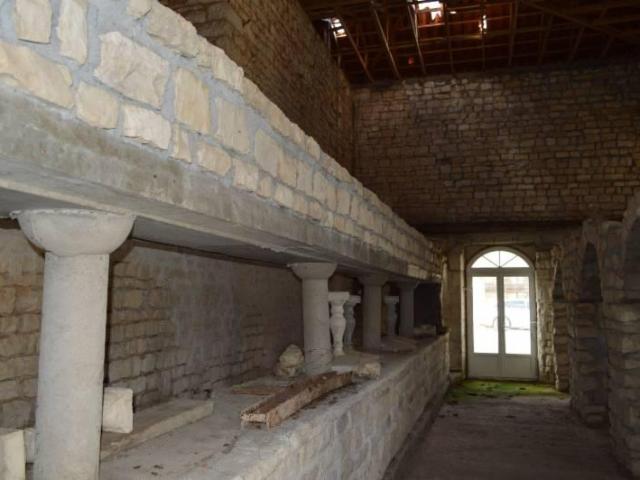 Maison en vente à Ruffec, Nouvelle Aquitaine, 88922€