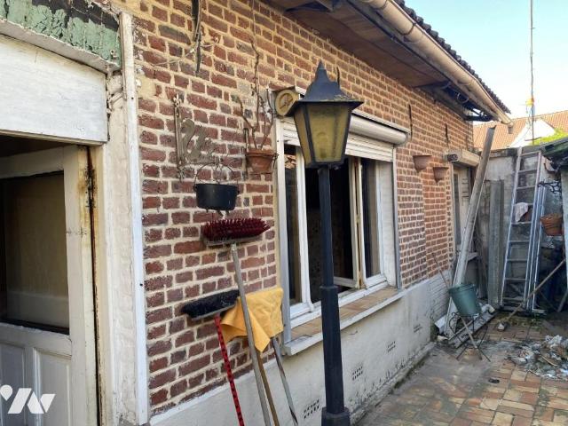 Maison en vente à Sainghin en Weppes, Hauts de France, 70000€