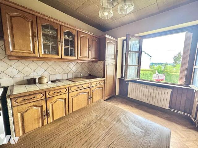 Maison en vente à Saint Chély d'Apcher, Occitanie, 115000€