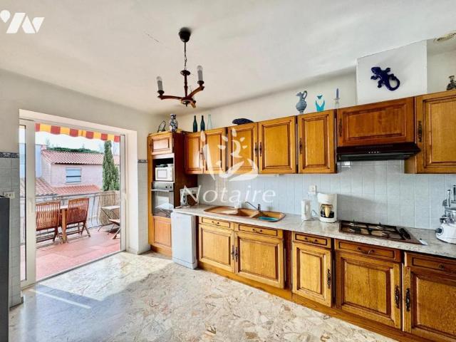 Maison en vente à Saint Cyprien, Occitanie, 350000€