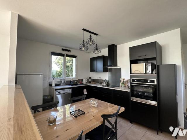 Maison en vente à Saint Floxel, Normandie, 260000€