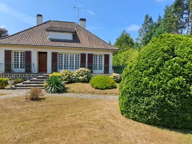 Maison en vente à Saint Georges Montcocq, Normandie, 199240€