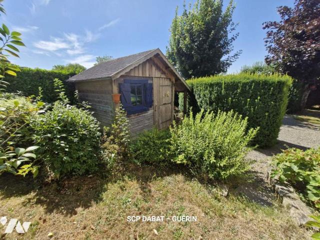 Maison en vente à Saint Hilaire du Harcouët, Normandie, 196100€