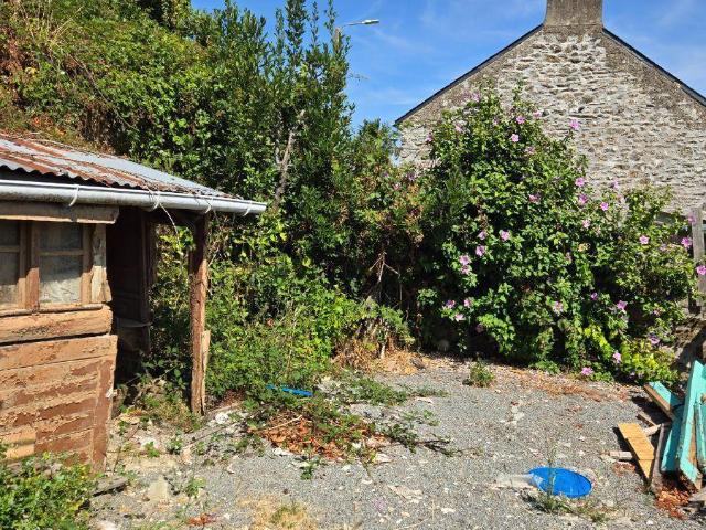 Maison en vente à Saint Jean la Poterie, Bretagne, 84800€