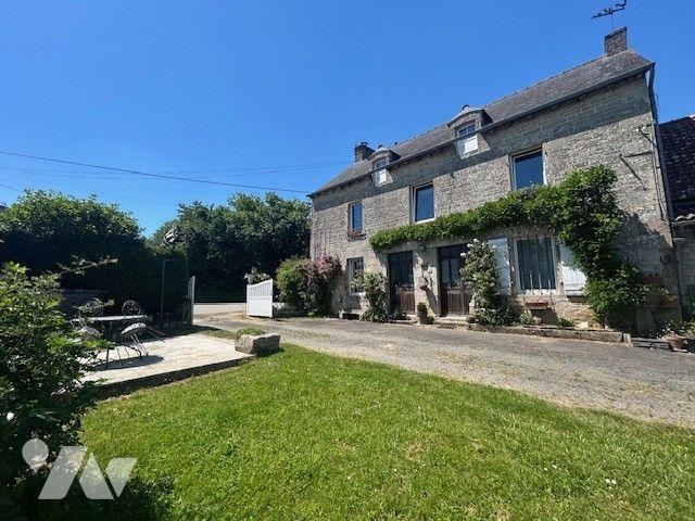 Maison en vente à Saint Juvat, Bretagne, 170000€