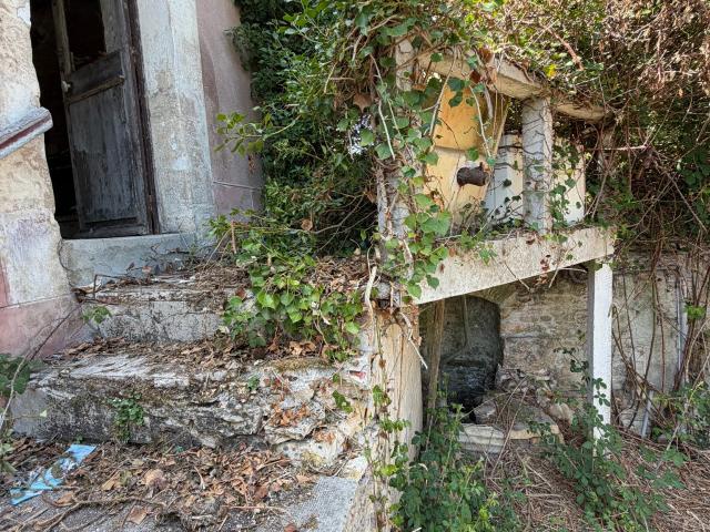 Maison en vente à Saint Lambert sur Dive, Normandie, 43600€