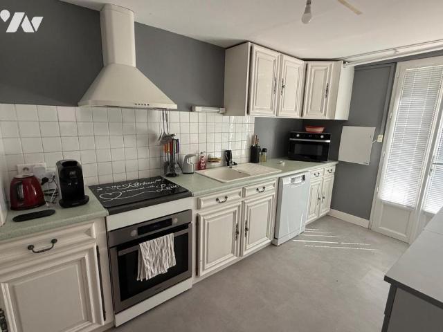 Maison en vente à Saint Laurent de Cuves, Normandie, 159000€