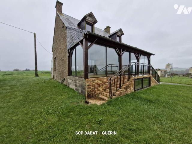 Maison en vente à Saint Laurent de Terregatte, Normandie, 105400€