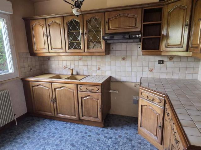 Maison en vente à Saint Léger du Bourg Denis, Normandie, 187650€