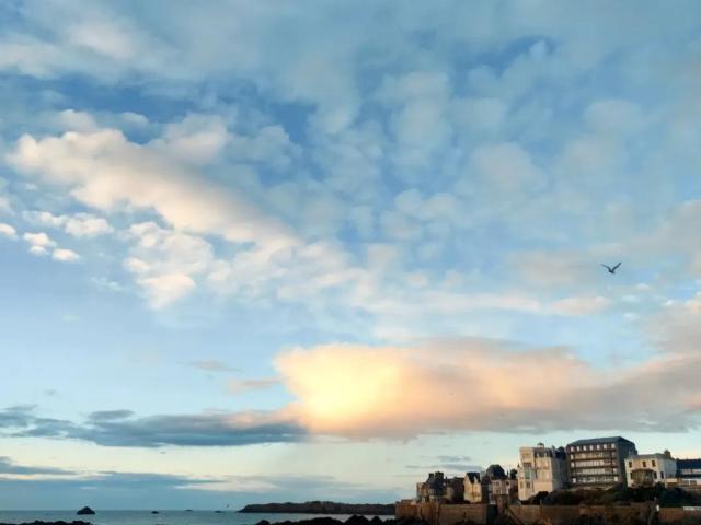 Maison en vente à Saint Malo, Bretagne, 1300 €