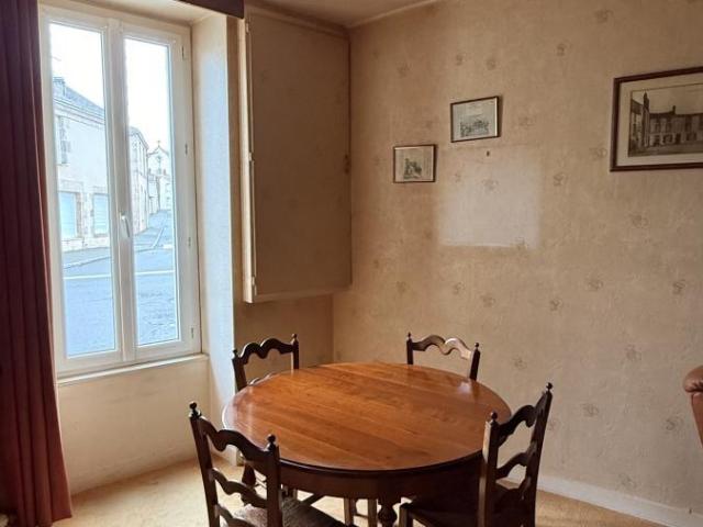 Maison en vente à Saint Malô du Bois, Pays de la Loire, 120000€