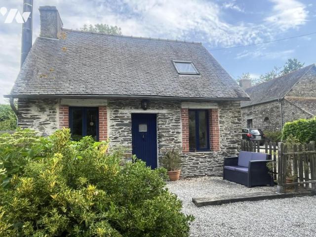 Maison en vente à Saint Mayeux, Bretagne, 76032€