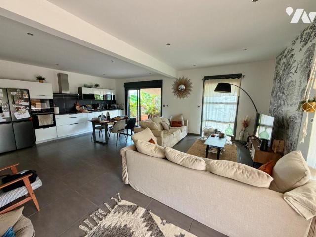 Maison en vente à Saint Paul, La Réunion, 480000€