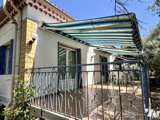 Maison en vente à Saint Paulet de Caisson, Occitanie, 449000€