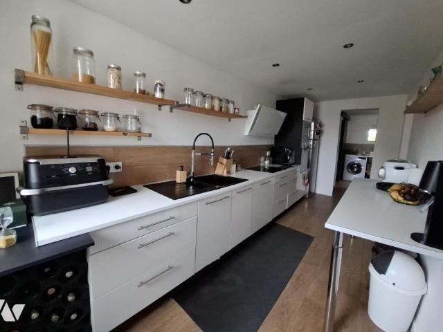 Maison en vente à Saint Pierre d'Arthéglise, Normandie, 360000€
