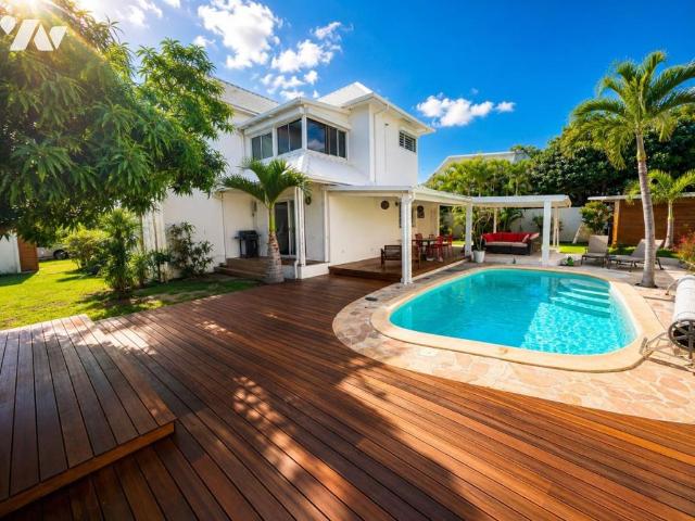 Maison en vente à Saint Pierre, La Réunion, 620000€