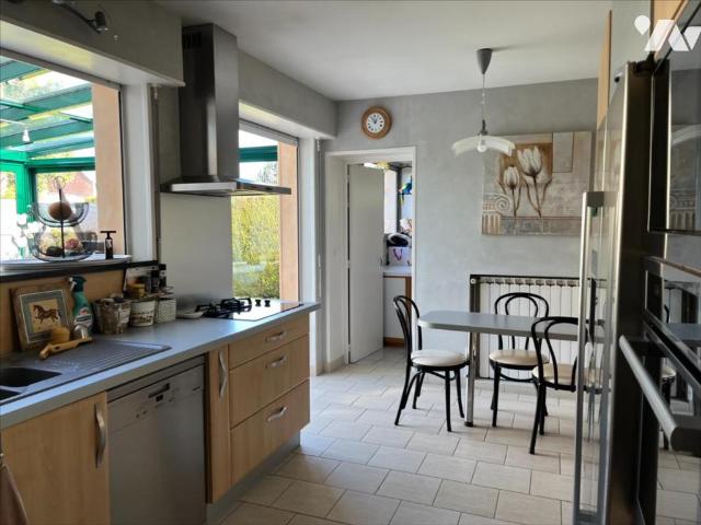 Maison en vente à Saint Quentin, Hauts de France, 330000€