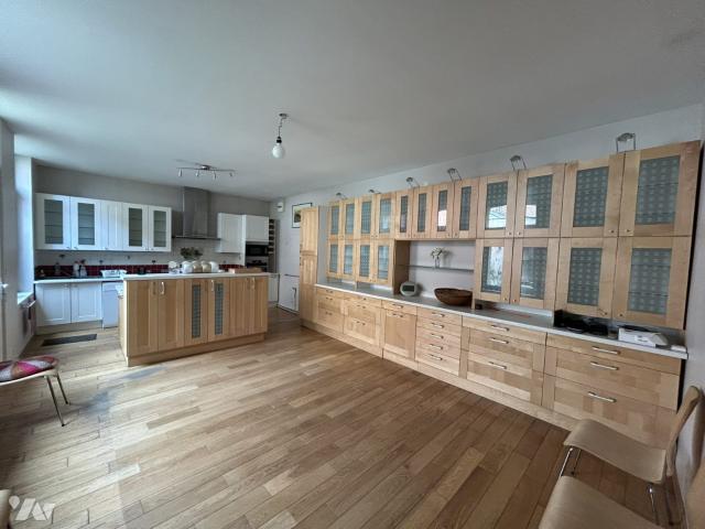 Maison en vente à Saint Quentin, Hauts de France, 340000€