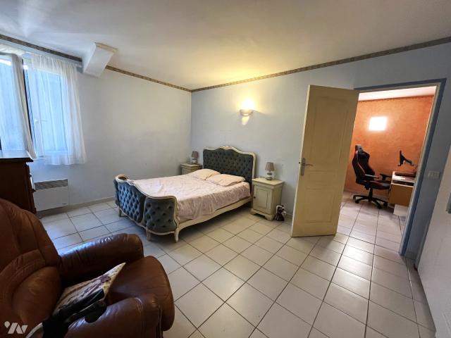 Maison en vente à Saint Quentin la Poterie, Occitanie, 115000€