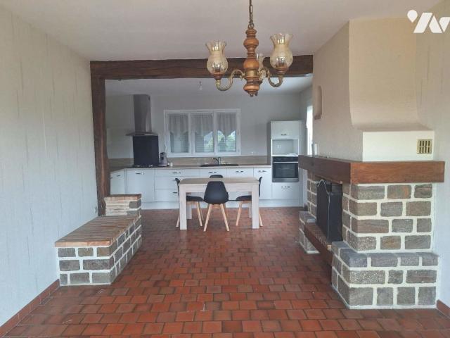 Maison en vente à Saint Saturnin, Pays de la Loire, 199800€