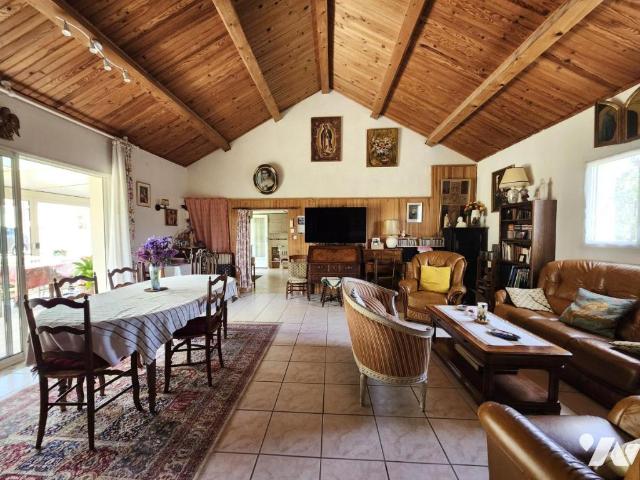Maison en vente à Saint Sébastien sur Loire, Pays de la Loire, 334400€