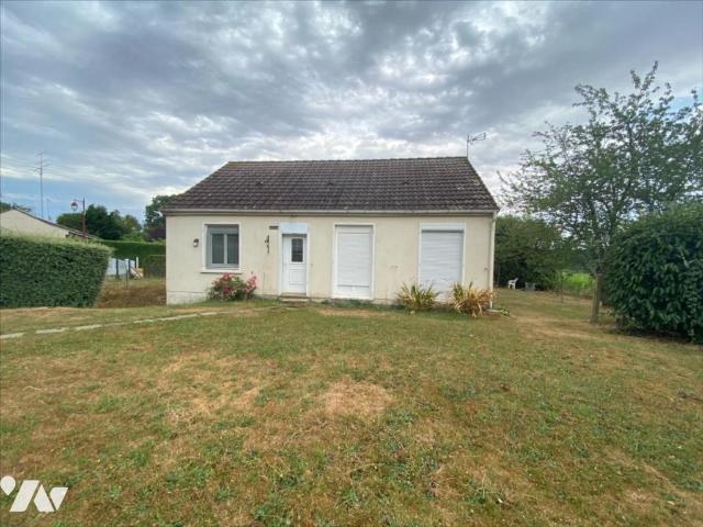 Maison en vente à Saint Symphorien des Bruyères, Normandie, 106000€