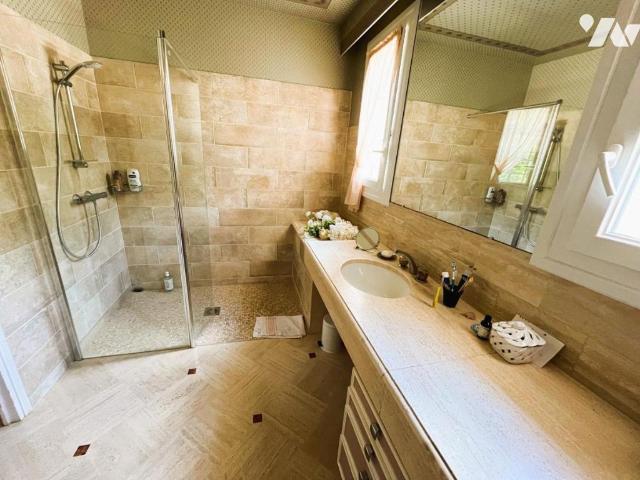 Maison en vente à Sainte Sabine sur Longève, Pays de la Loire, 338000€