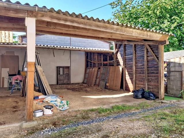 Maison en vente à Sauzé Vaussais, Nouvelle Aquitaine, 49000€