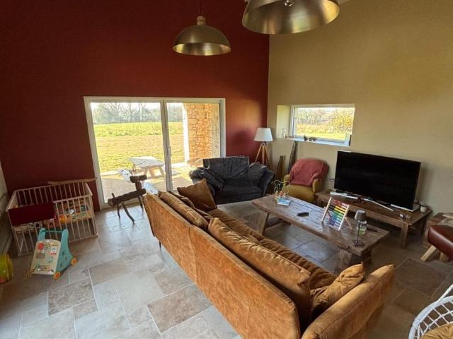 Maison en vente à Saussemesnil, Normandie, 499290€