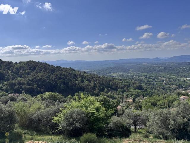 Maison en vente à Seillans, Provence Alpes Côte d'Azur, 282000€