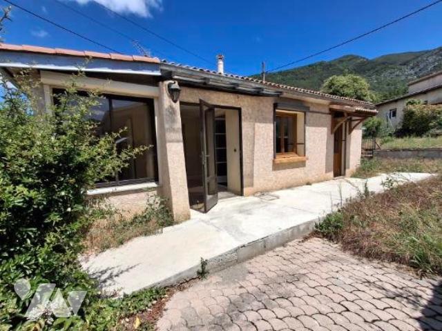 Maison en vente à Serres, Provence Alpes Côte d'Azur, 157500€
