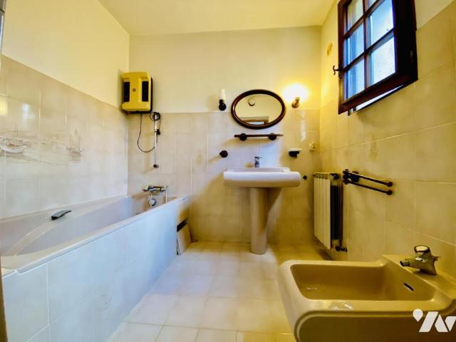 Maison en vente à Sète, Occitanie, 349900€