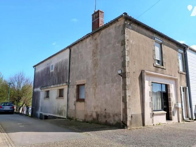 Maison en vente à Sèvremont, Pays de la Loire, 107000€