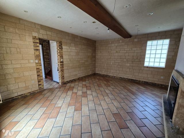 Maison en vente à Sissy, Hauts de France, 136400€