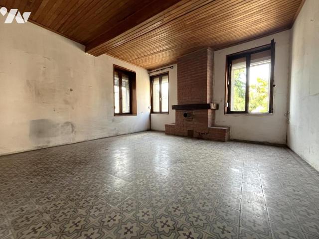 Maison en vente à Solesmes, Hauts de France, 49000€