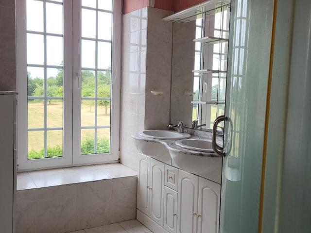 Maison en vente à Souleuvre en Bocage, Normandie, 245290€