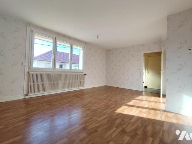 Maison en vente à Stenay, Grand Est, 160000€