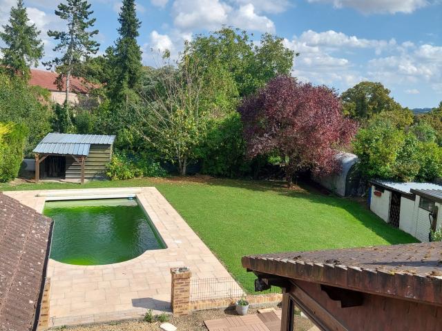 Maison en vente à Suzanne, Hauts de France, 227920€