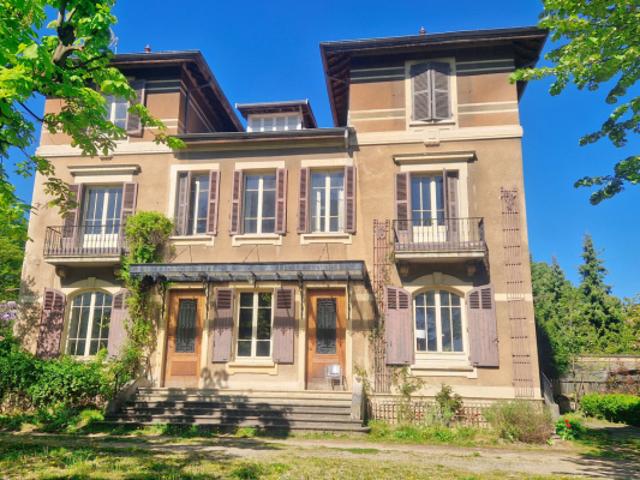 Maison Ecully 9 pièce s 328 m2