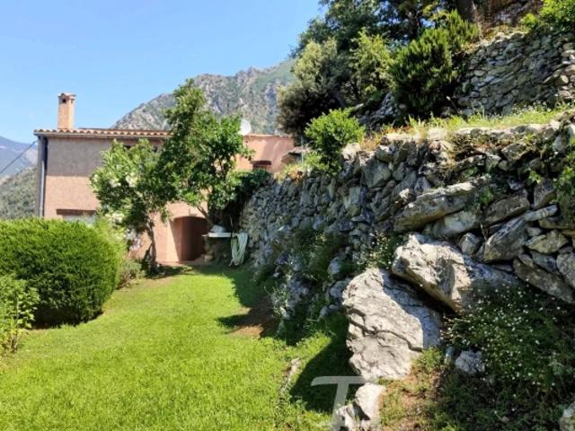 Maison écologique à Breil sur Roya