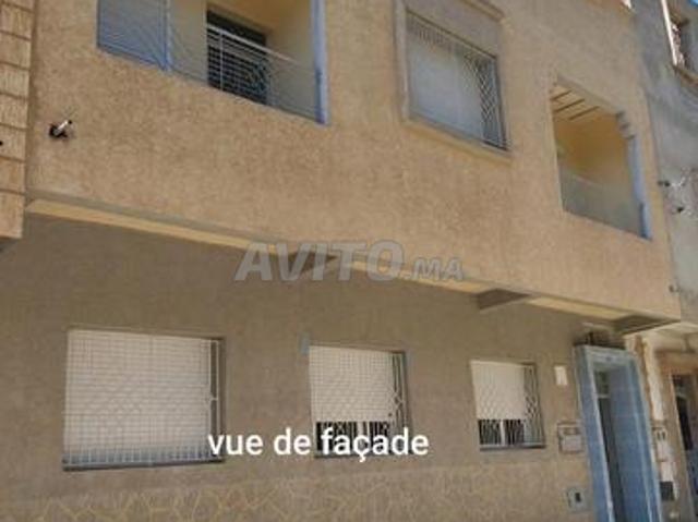 Maison équipée avec un rez de chaussée et un étage supérieur